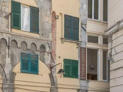 Di Palazzo Cicala 4* ג'נובה